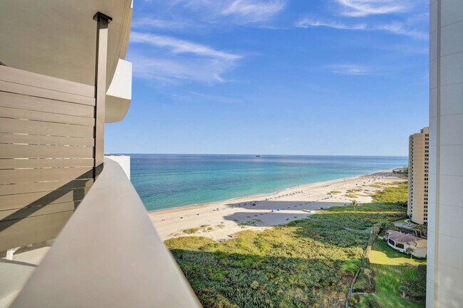 Building Photo - 3100 N Ocean Dr