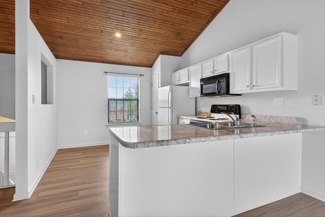 Building Photo - 2563 Crusaders Way