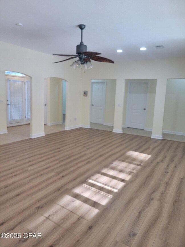 Building Photo - 107 Twilight Bay Dr