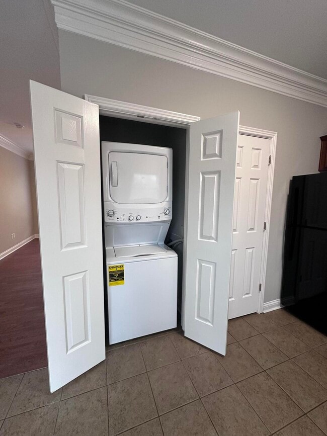 Building Photo - 209 Old Todds Rd