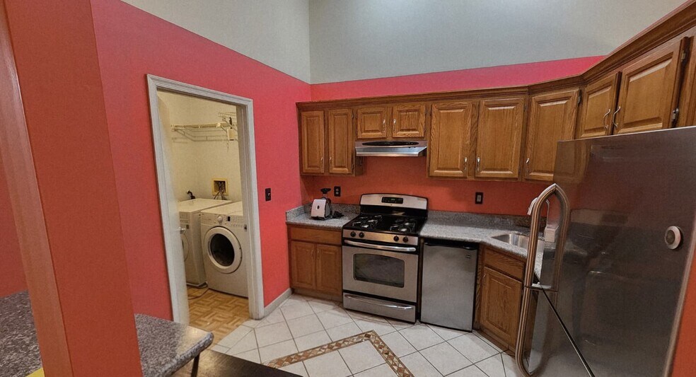 Kitchen Area - 2102 Doolittle Dr