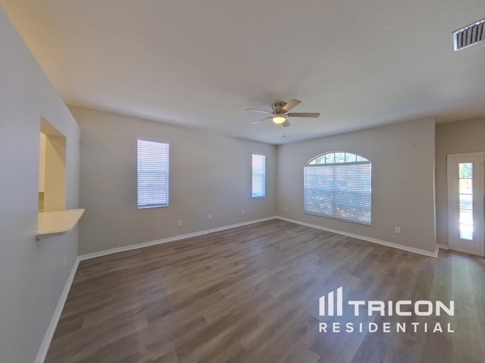 Building Photo - 6209 Crickethollow Dr