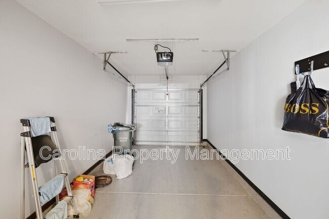 Building Photo - 11212 Blake Port Ct