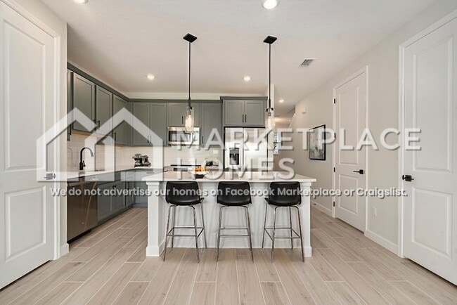 Building Photo - 7682 Deer Vly Cir
