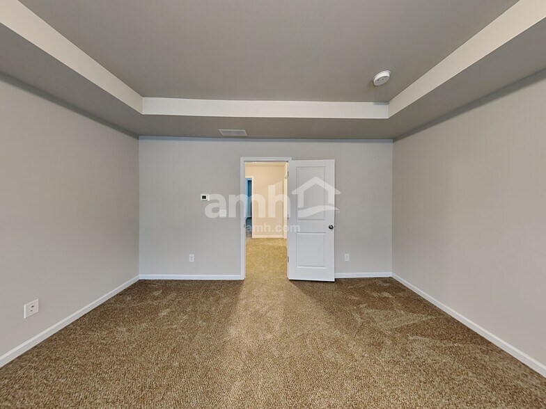 Building Photo - 373 Winston Cir