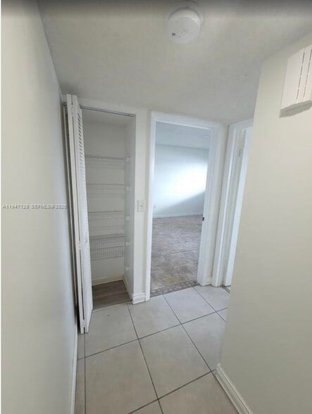 Building Photo - 468 NE 206th Ln