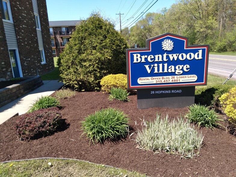 Primary Photo - Brentwood Village Apartments