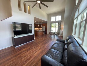 Building Photo - Pet Friendly Kahoma Village Furnished Three Bedroom