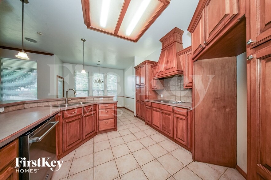 Building Photo - 1417 SW 133rd St