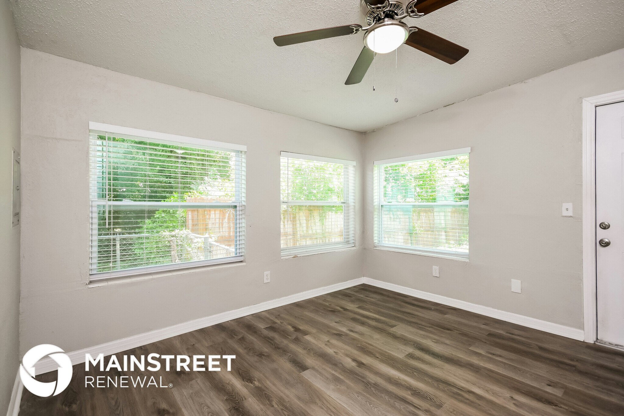 Building Photo - 314 Sears Ave NE