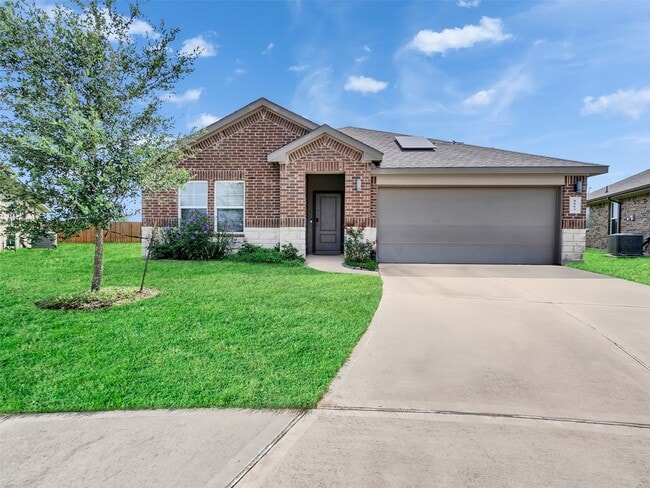 Building Photo - 8003 Black Forest Ln