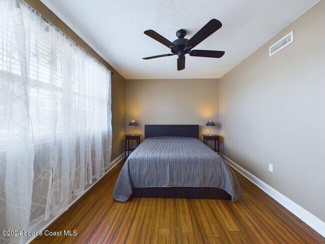 Building Photo - 8401 N Atlantic Ave