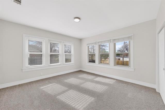 Building Photo - 2009 Berwick Ave