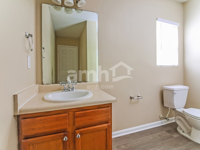 Building Photo - 1125 Rutledge Landing Dr