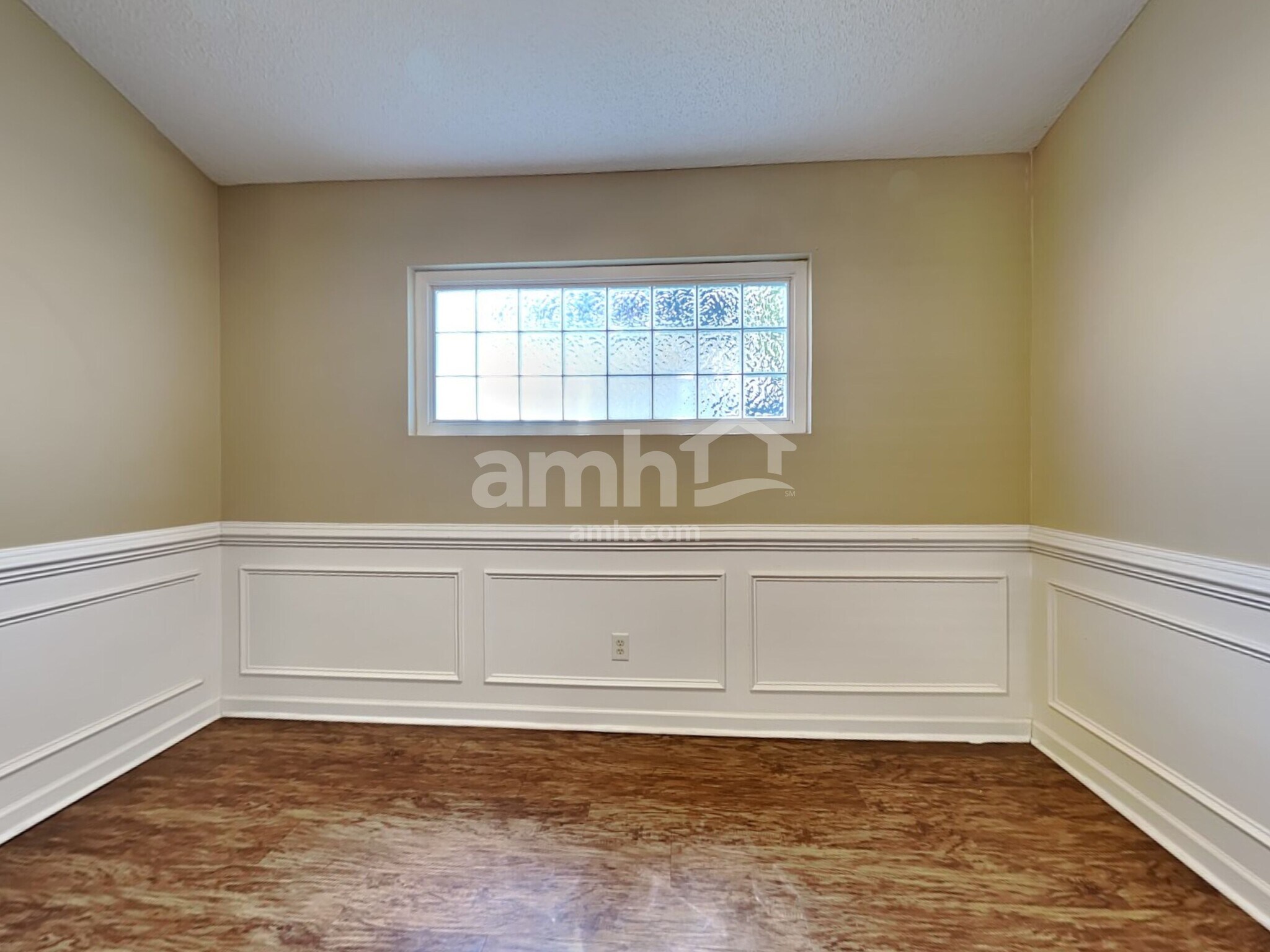 Building Photo - 132 Jupiter Ln