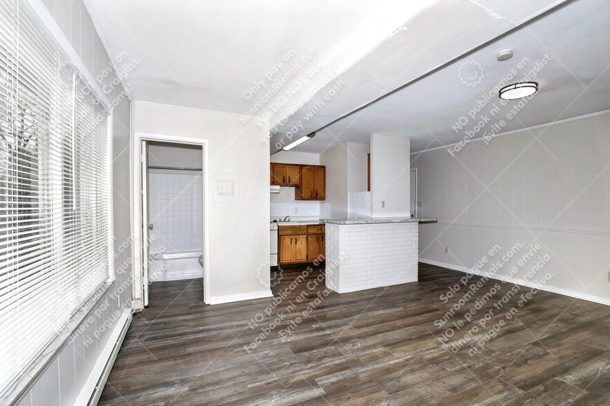 Primary Photo - 6114 Hillside Ave
