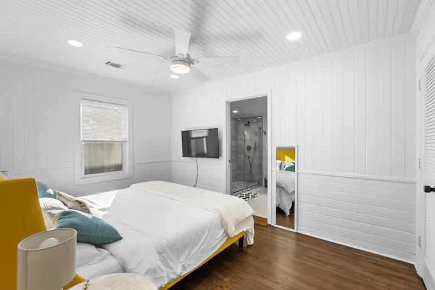 Building Photo - 1132 Carter Ave