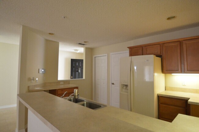 Building Photo - Winter Springs: 3/2.5 in Heritage Park!! AVAILABLE AUGUST 17th!