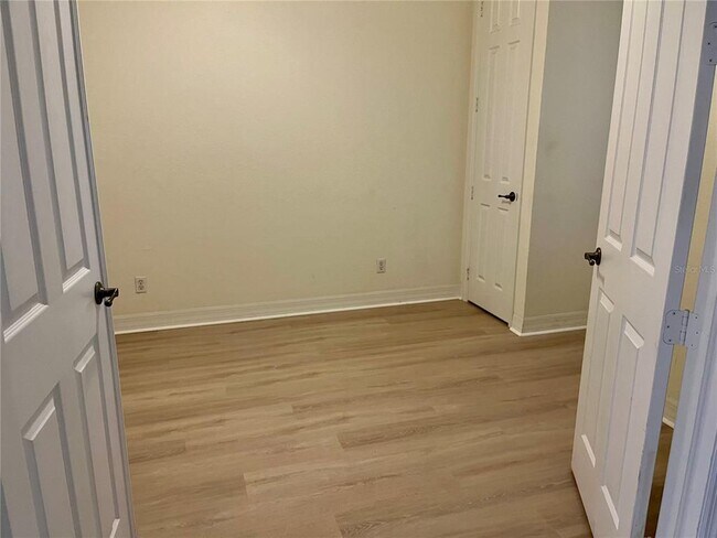 Building Photo - 1340 Rock Dove Ct