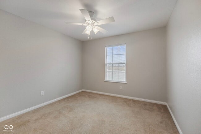 Building Photo - 5918 Remrod Dr