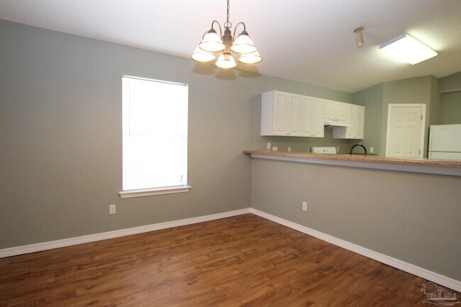 Building Photo - 386 Mizzen Ln