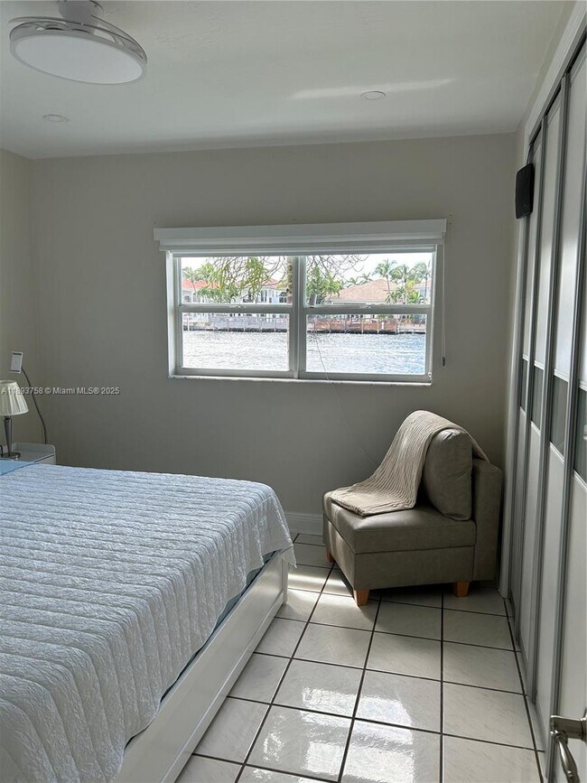 Building Photo - 2200 S Ocean Dr