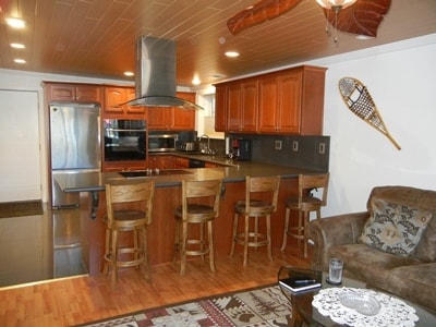 Kitchen - 3344 Sandy Way