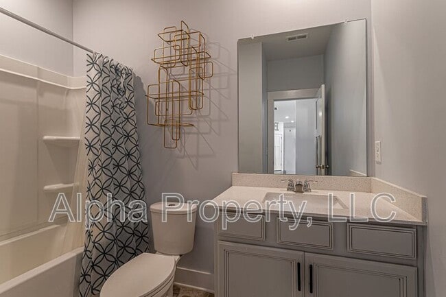 Building Photo - 112 Walking Stick Wy