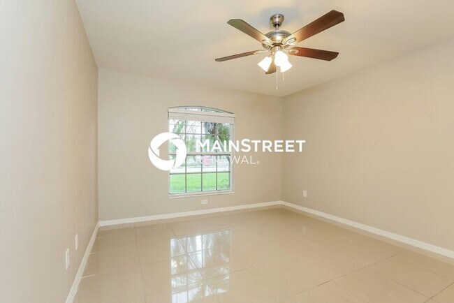Building Photo - 3 Bedroom Pet-Friendly Home in Lehigh Acres, FL with Main Street Renewal