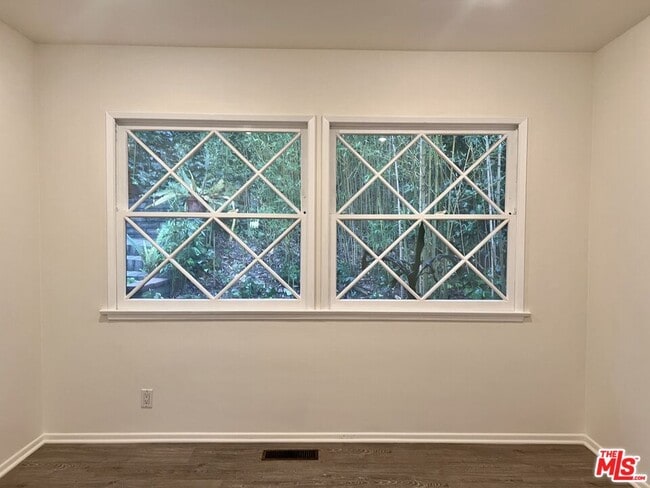 Building Photo - 15237 Del Gado Dr