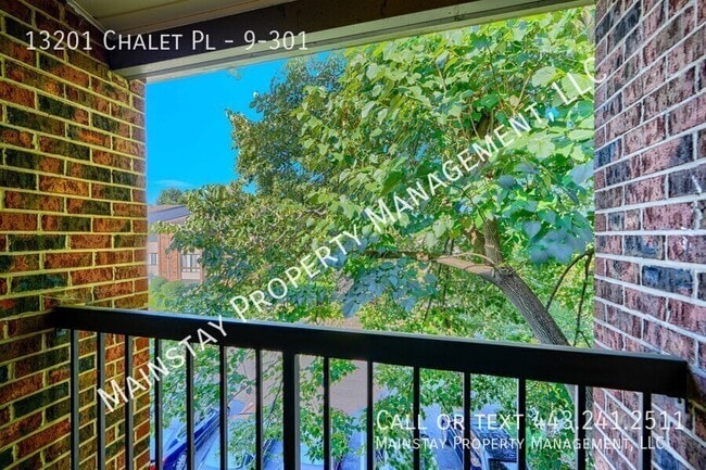 Building Photo - 13201 Chalet Pl