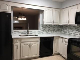 Building Photo - 2125 Fairways Ct