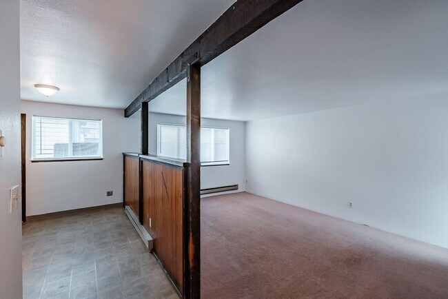 Building Photo - 415-01 Krasilovsky