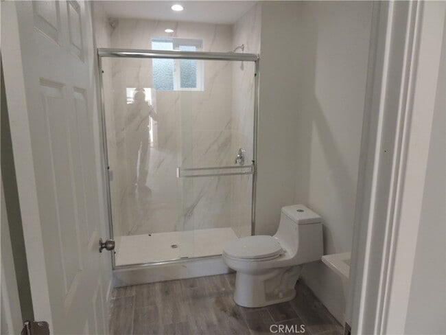 Building Photo - 22735 Del Valle St