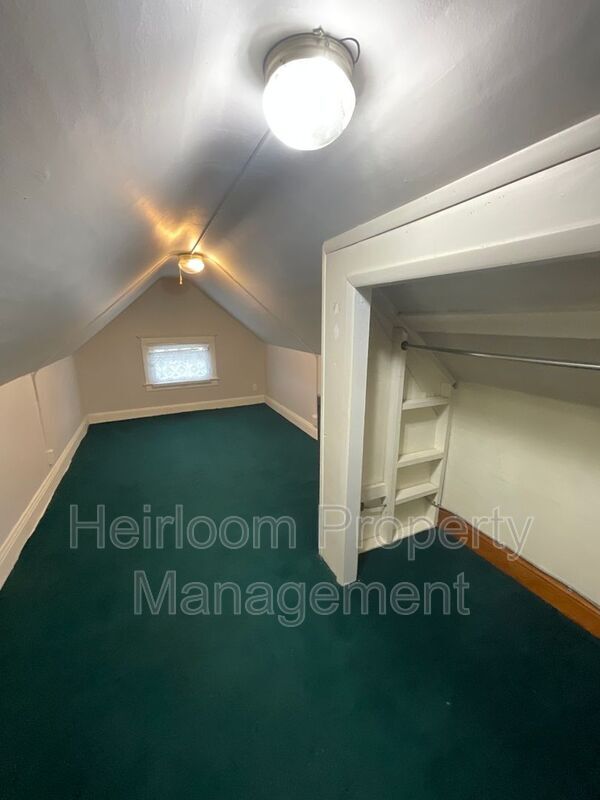 Building Photo - 601 Woodland Ave