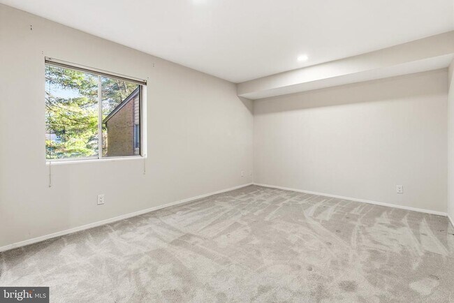 Building Photo - 19431 Brassie Pl