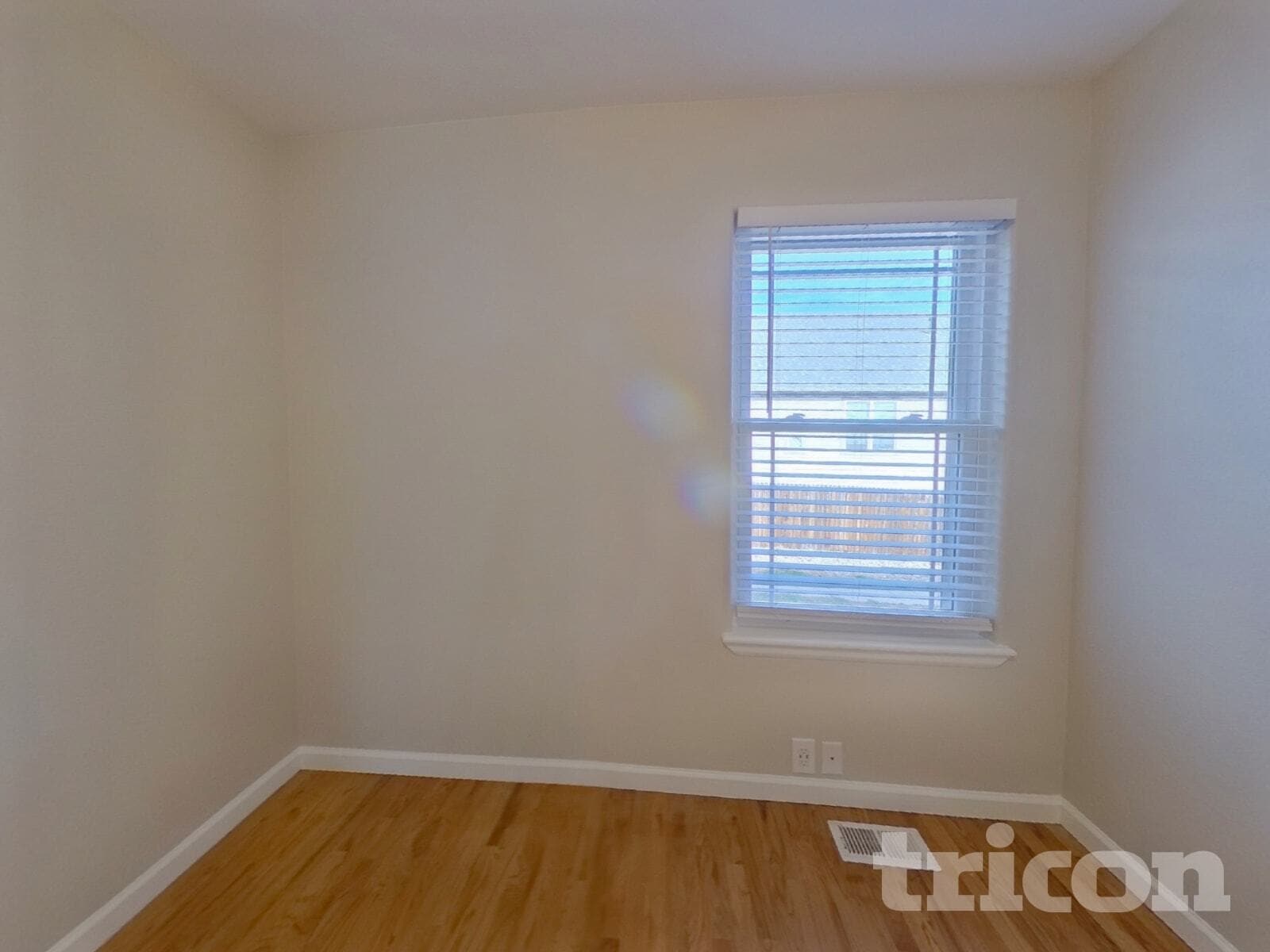 Building Photo - 12984 Fishers Island Rd