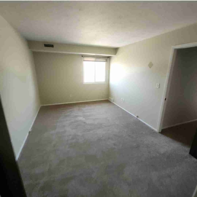 Building Photo - 27373 Westown Blvd