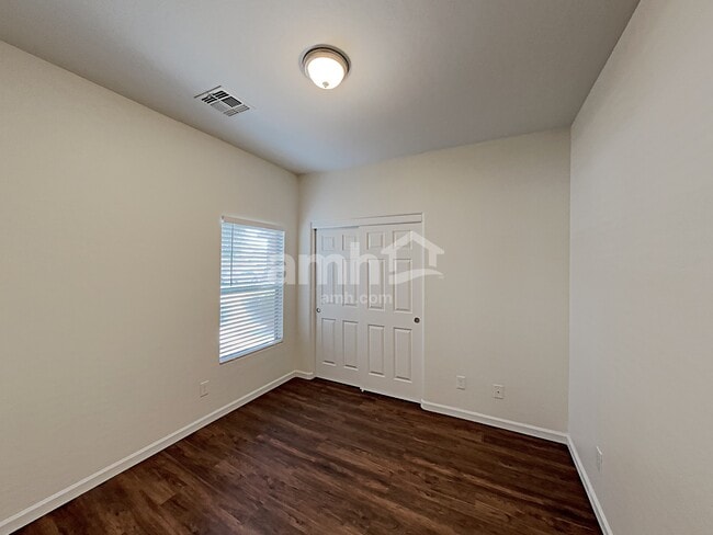 Building Photo - 15504 N 172nd Dr