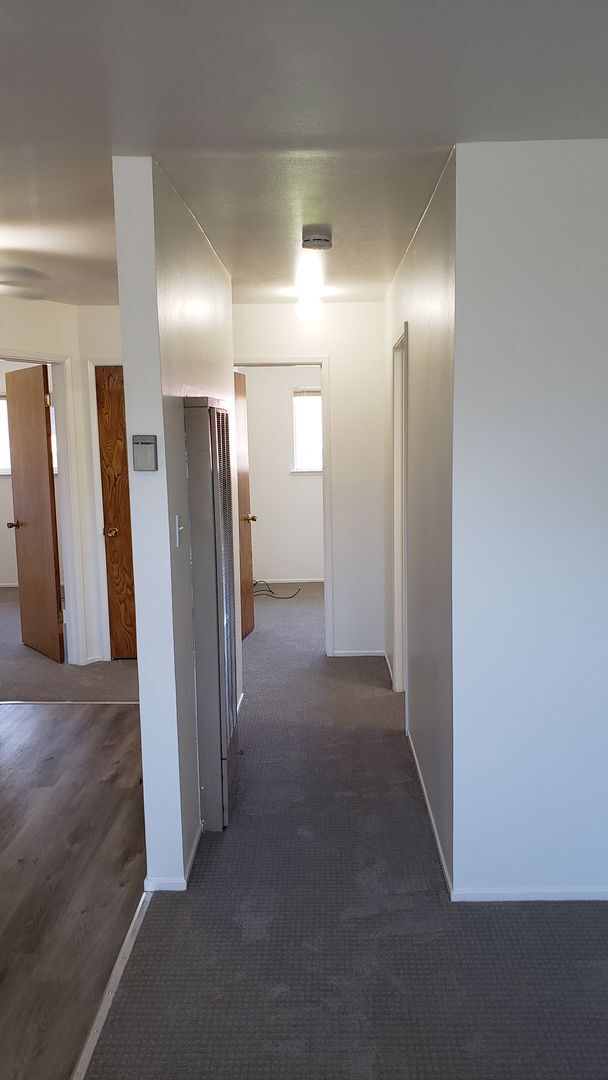 Building Photo - San Antonio Ave.