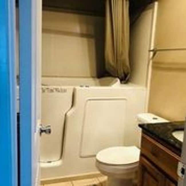 Building Photo - Cute 2 Bedroom, 2 Bathroom Townhome in Dix...