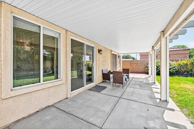 Building Photo - 82587 Delano Dr
