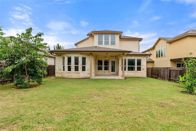 Building Photo - 5009 Mandevilla Dr