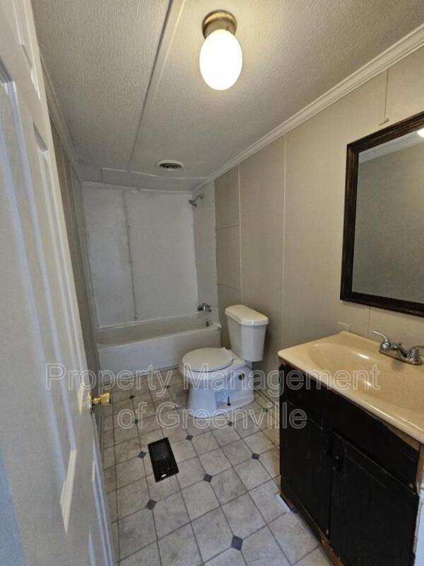 Building Photo - 146 Duncanwood Dr
