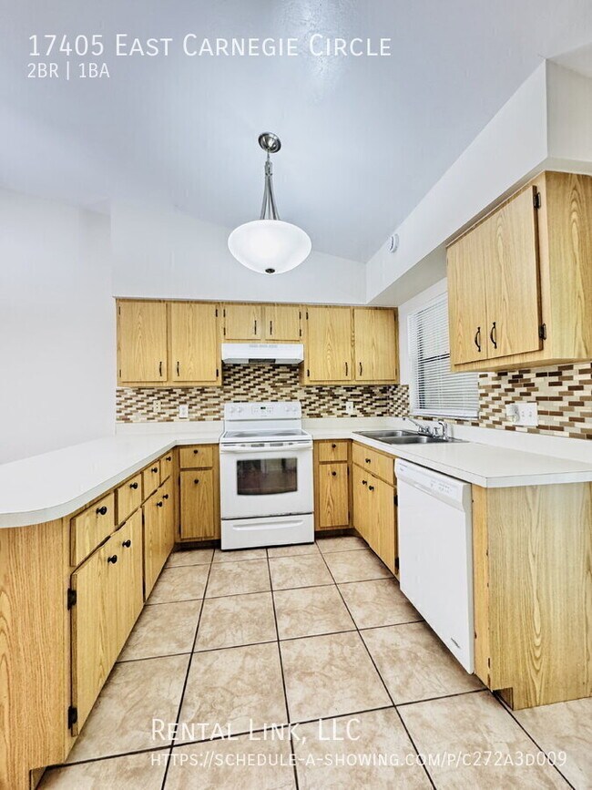 Building Photo - 17405 E Carnegie Cir