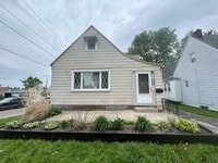 Building Photo - Charming 3-Bedroom Home in Peaceful West Toledo Neighborhood