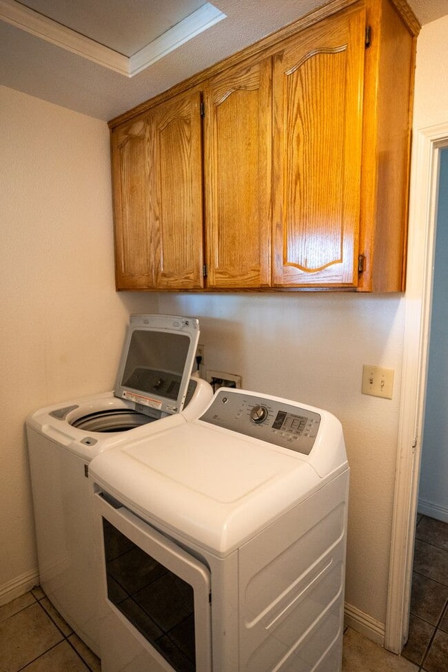 Building Photo - Must Apply to Schedule Viewing