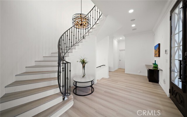 Building Photo - 7930 Vulcan Dr