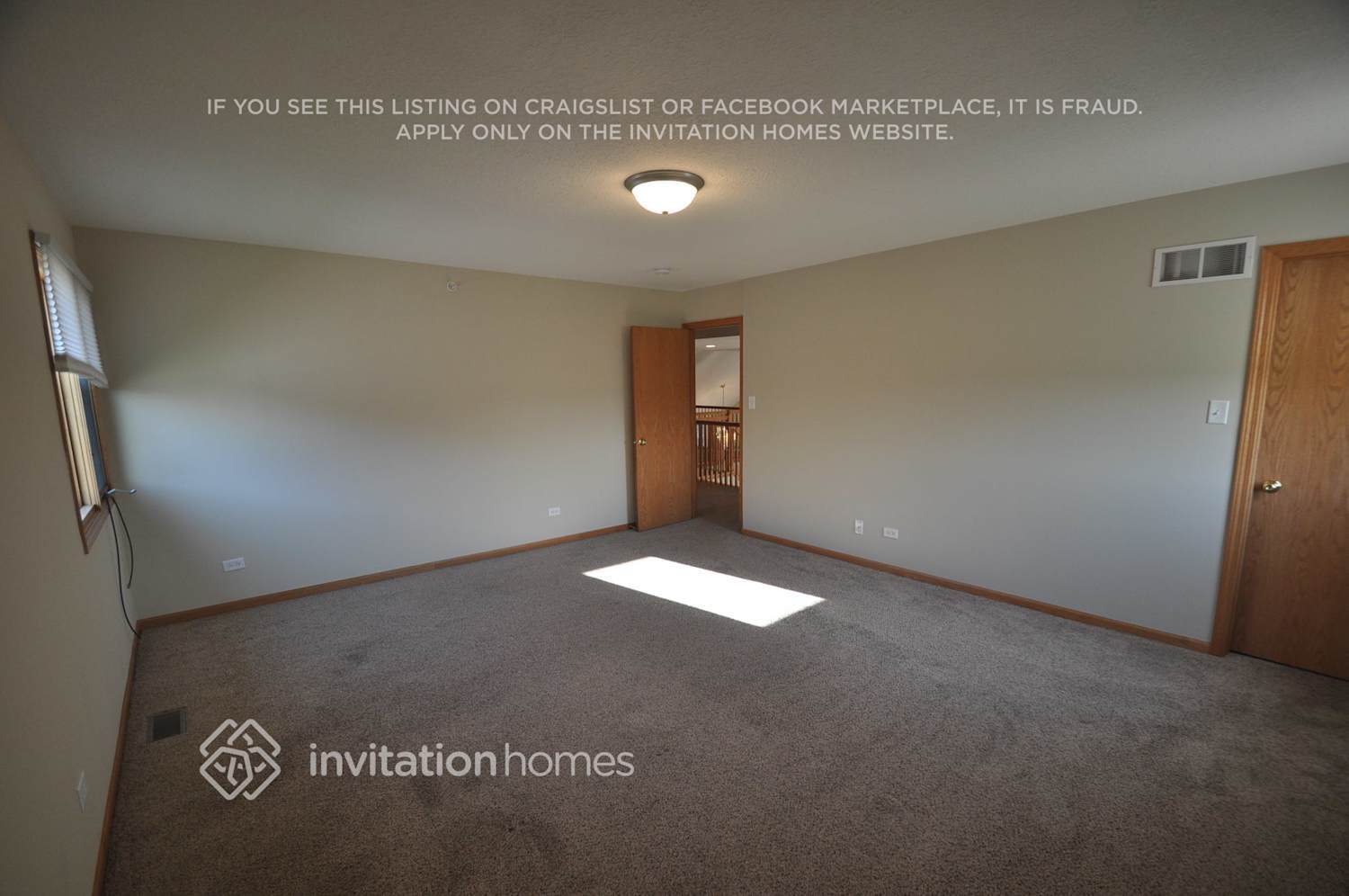 Building Photo - 1021 Amlin Terrace