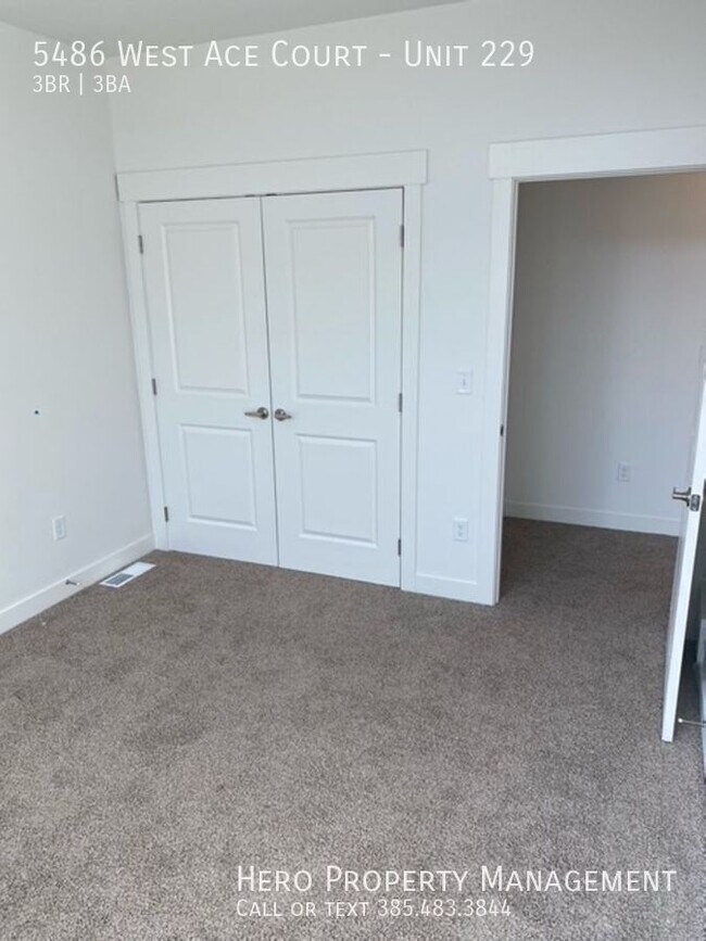 Building Photo - 5486 Ace Ct